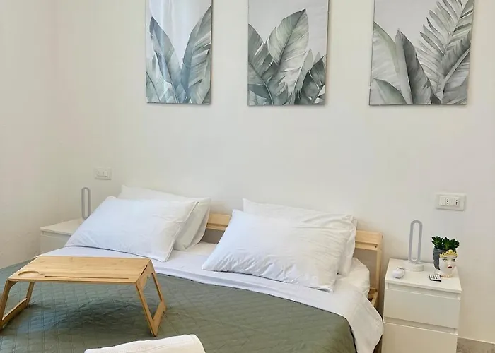 Habitat Apartment *